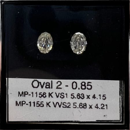 0.85CT Oval Natural Diamond
