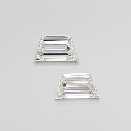 0.32ct Trapezoid Diamond H VS1 - Petite Angular Diamond Compact