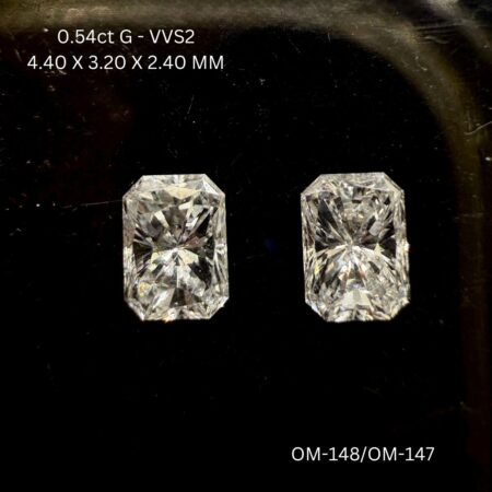 0.54ct Radiant Diamond G VVS2 - Rectangular Brilliance Vibrant